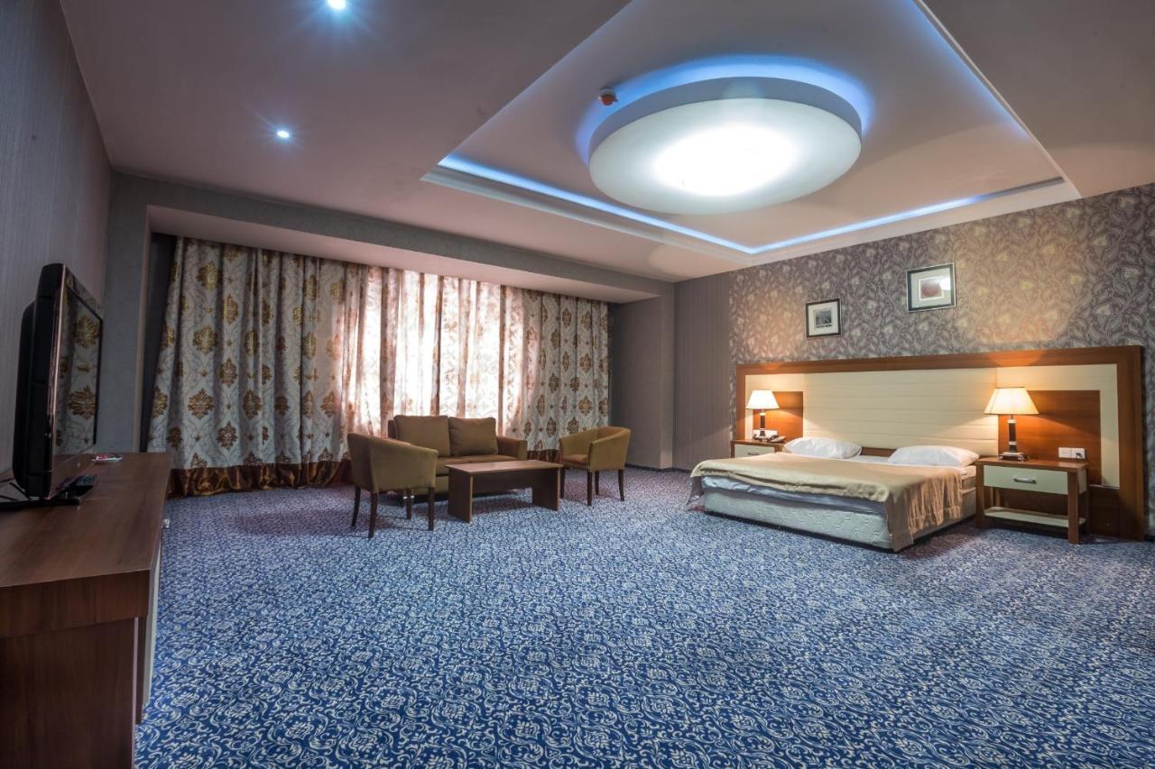 Mont Inn Hotel Baku Exterior foto